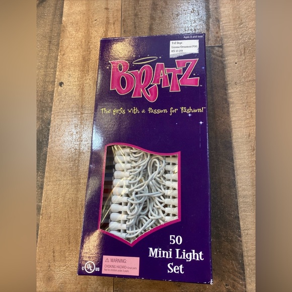Bratz Other - Bratz Christmas Tree Light 50 Mini set BNIB tested Vintage Enesco Multicolor